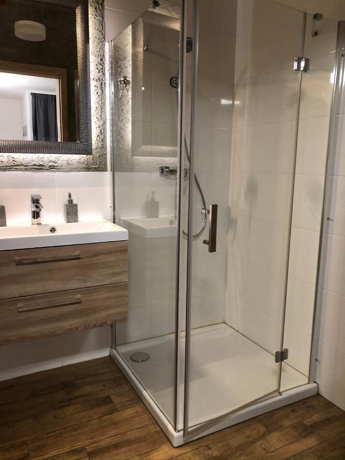 Apartament Lirowa Varsó Kültér fotó