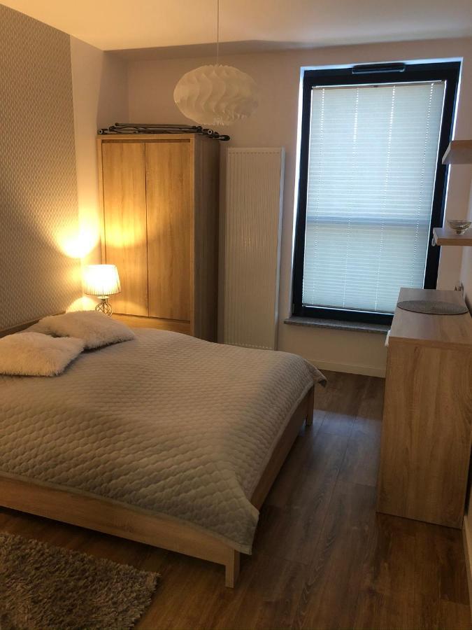 Apartament Lirowa Varsó Kültér fotó